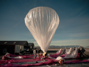a-google-loon-balloons-440-15