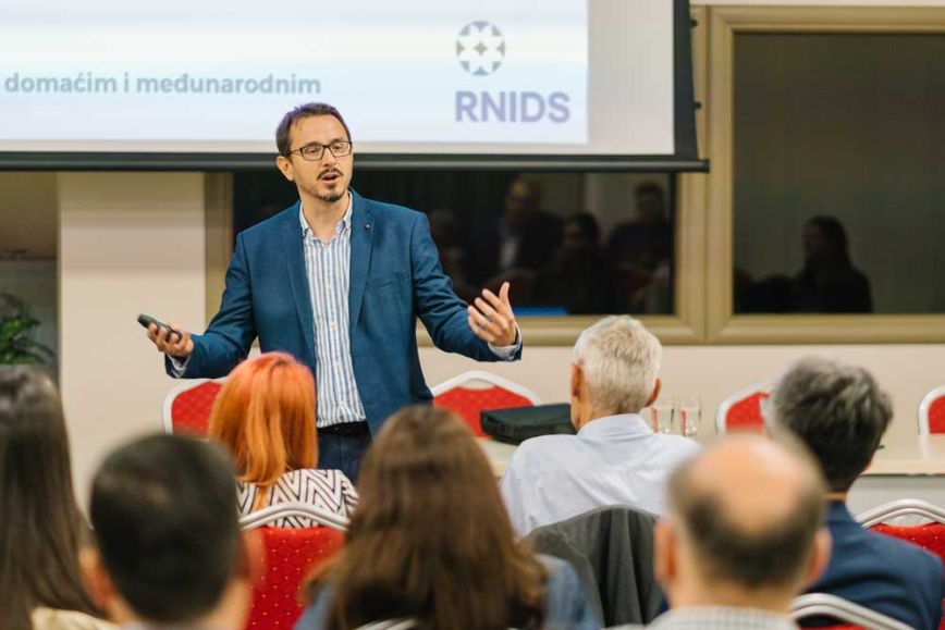 IT Labs at the NiCAT & RNIDS Business Club