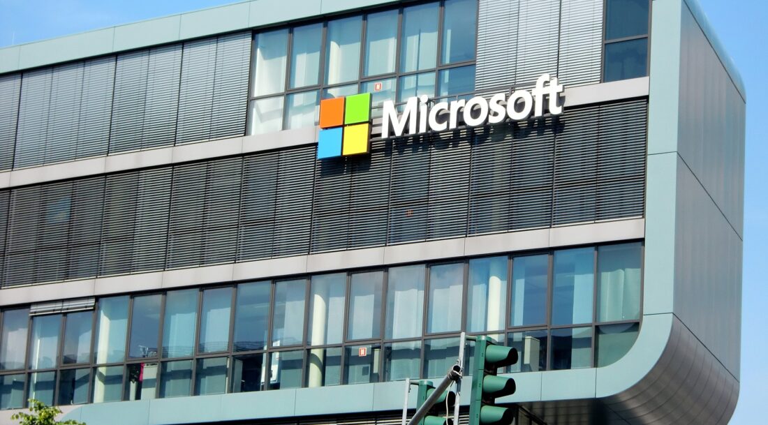 Microsoft planira da uloži 10 milijardi dolara u ChatGPT