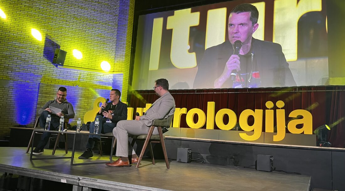 Šta budućnost donosi za radna mesta u eri veštačke Inteligencije? – Davor Odobašić na konferenciji „Futurologija“