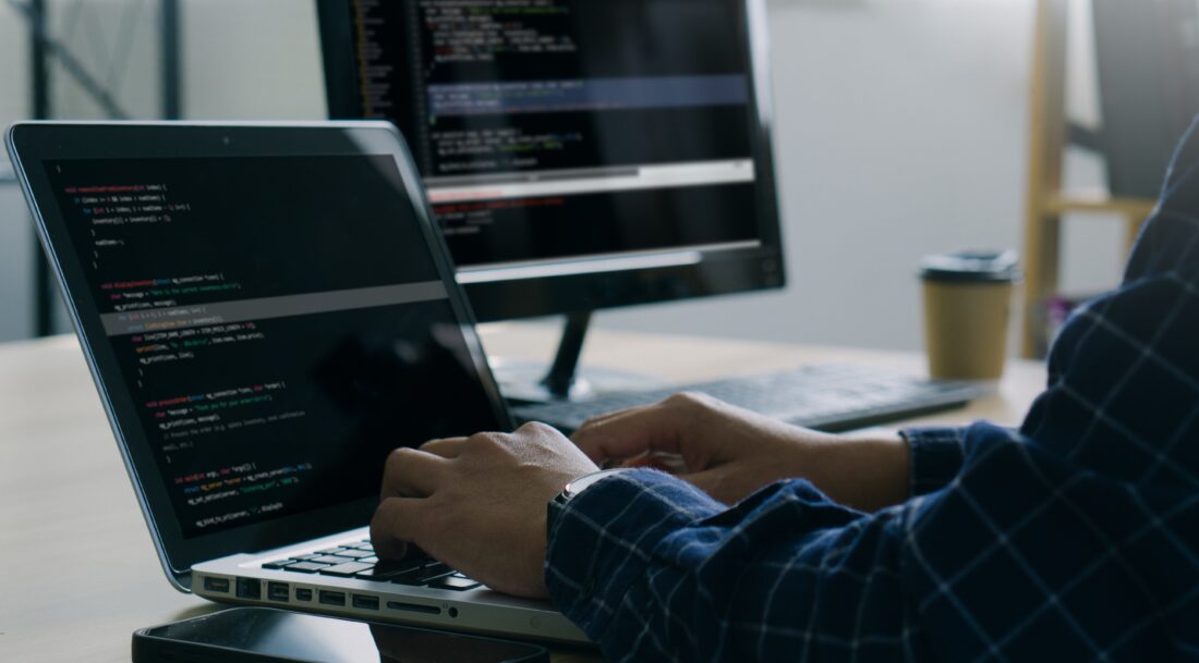 Šef GitHub-a šalje poruku IT svetu: Najpametnije firme treba da zapošljavaju programere kao nikad pre