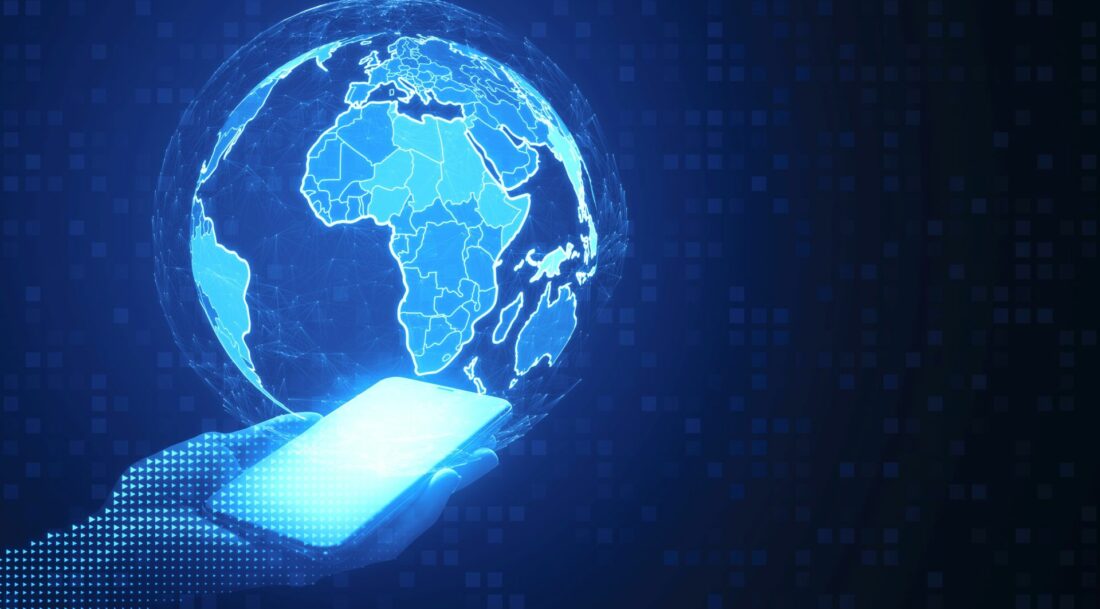 OpenAI uvodi oglase u ChatGPT: Besplatni korisnici prvi na udaru, stručnjaci upozoravaju na rizike